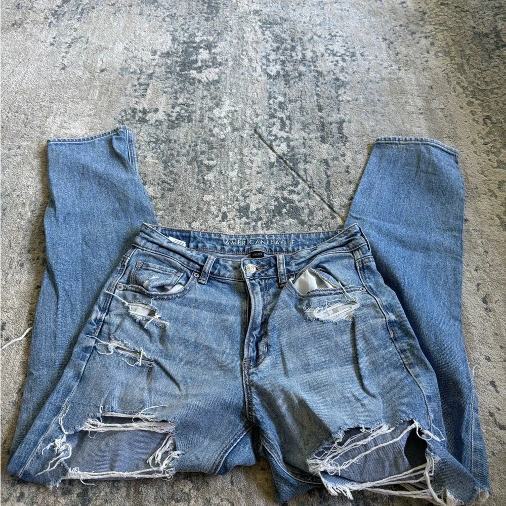 American Eagle Distressed Blue Mom Jeans